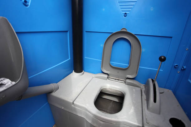 Portable bathroom rental in Chesaning, MI